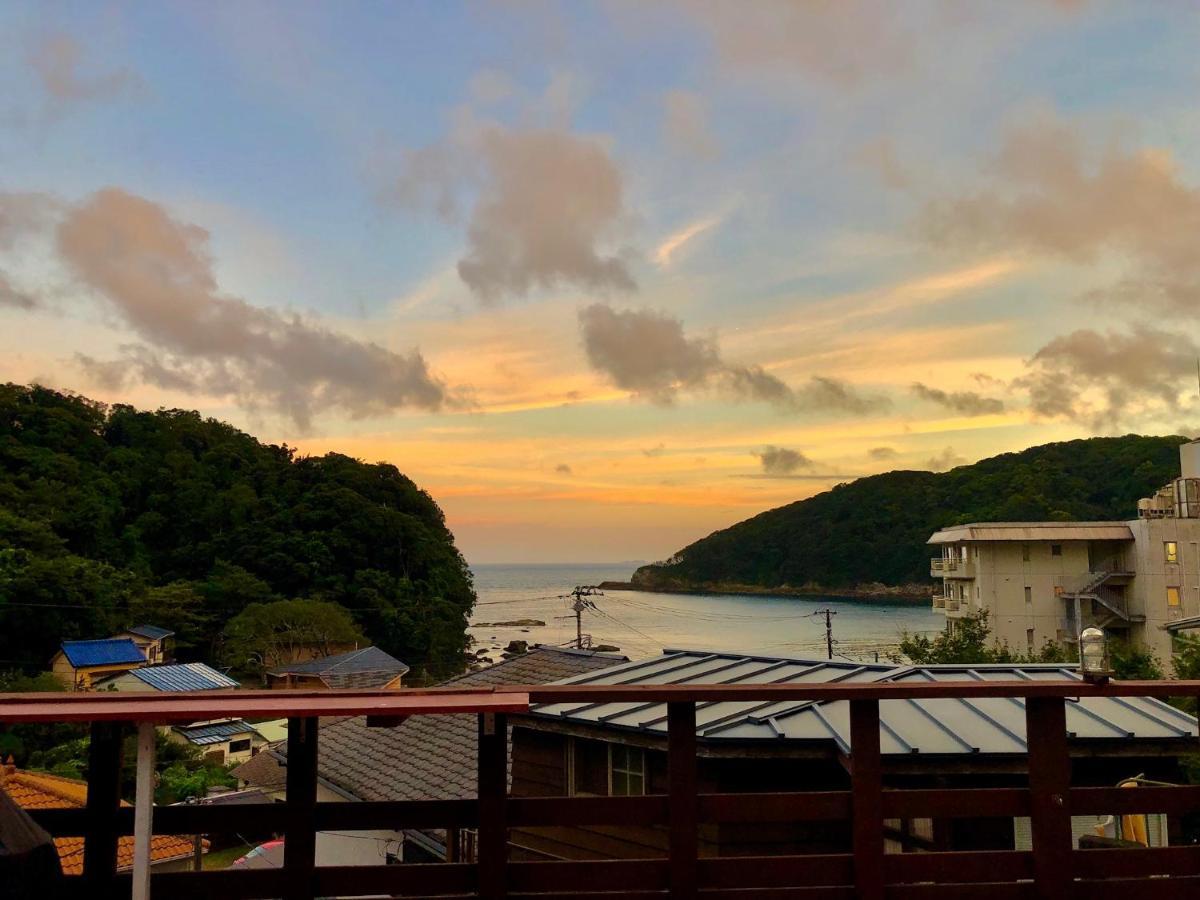 Guesthouse All You Need - All Rooms Have An Ocean View! ชิโมดะ ภายนอก รูปภาพ